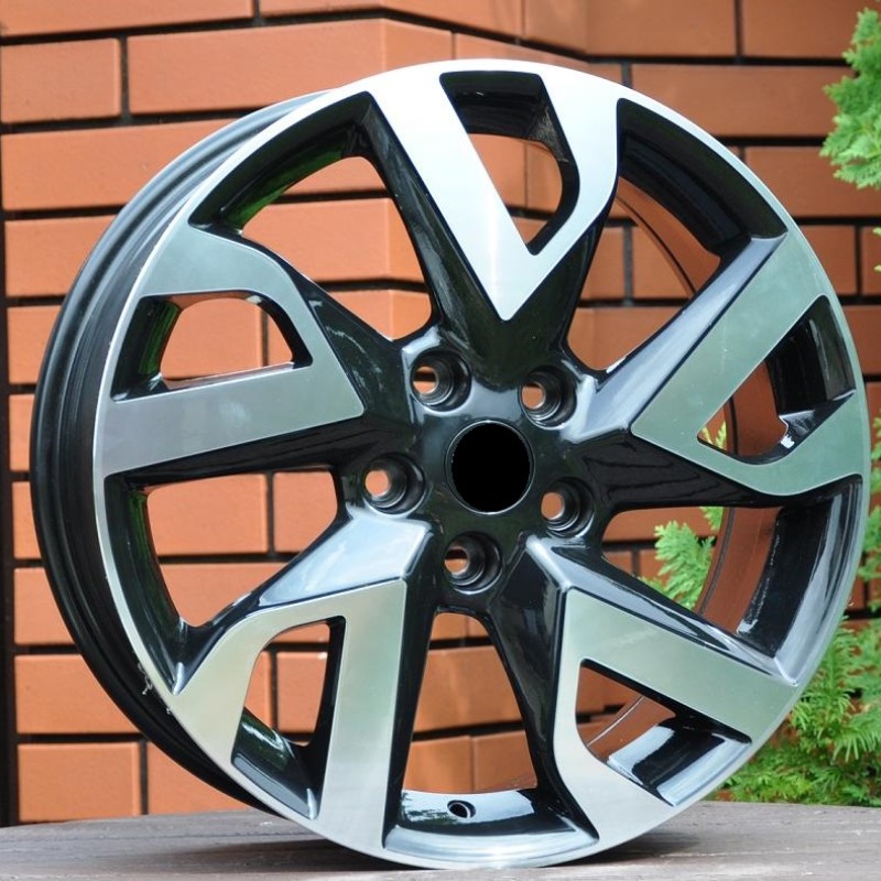 Nissan 078 7x17 5x114