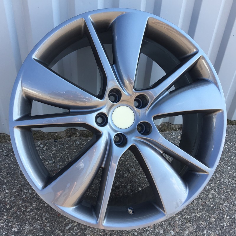 Infinity 146 8x20 5x114