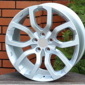 Land rover 642 9.5x20 5x120