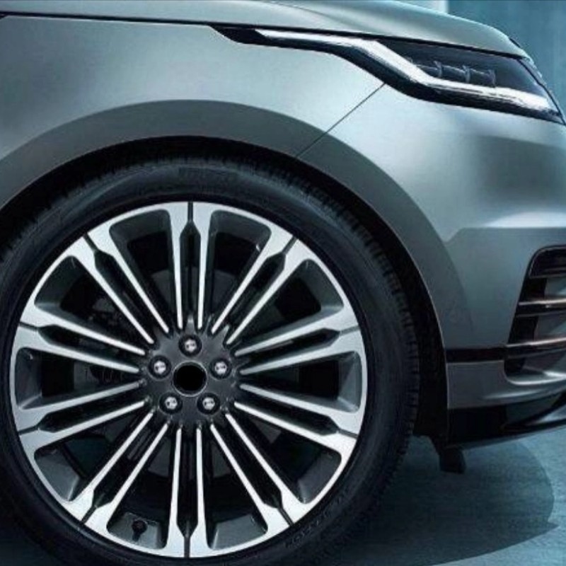 Land rover 1066 9.5x22 5x120