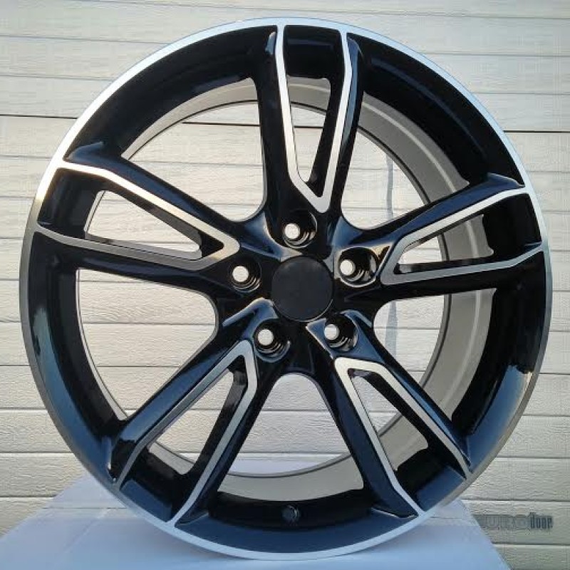 Mazda 502 7.5x18 5x114