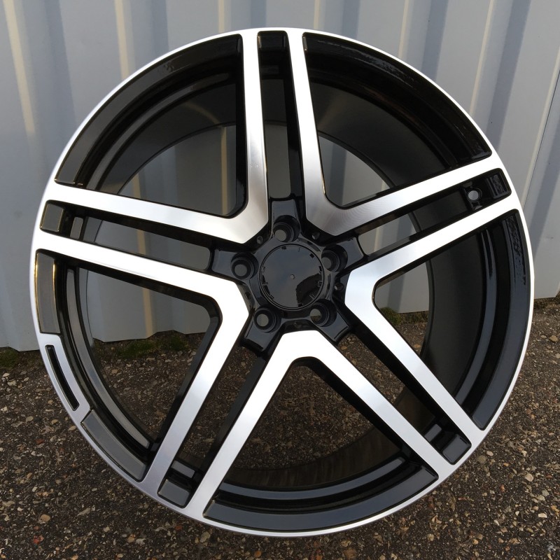 Mercedes 1022 8.5x20 5x112