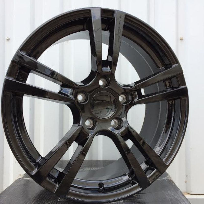 Porsche 946 8.5x19 5x130