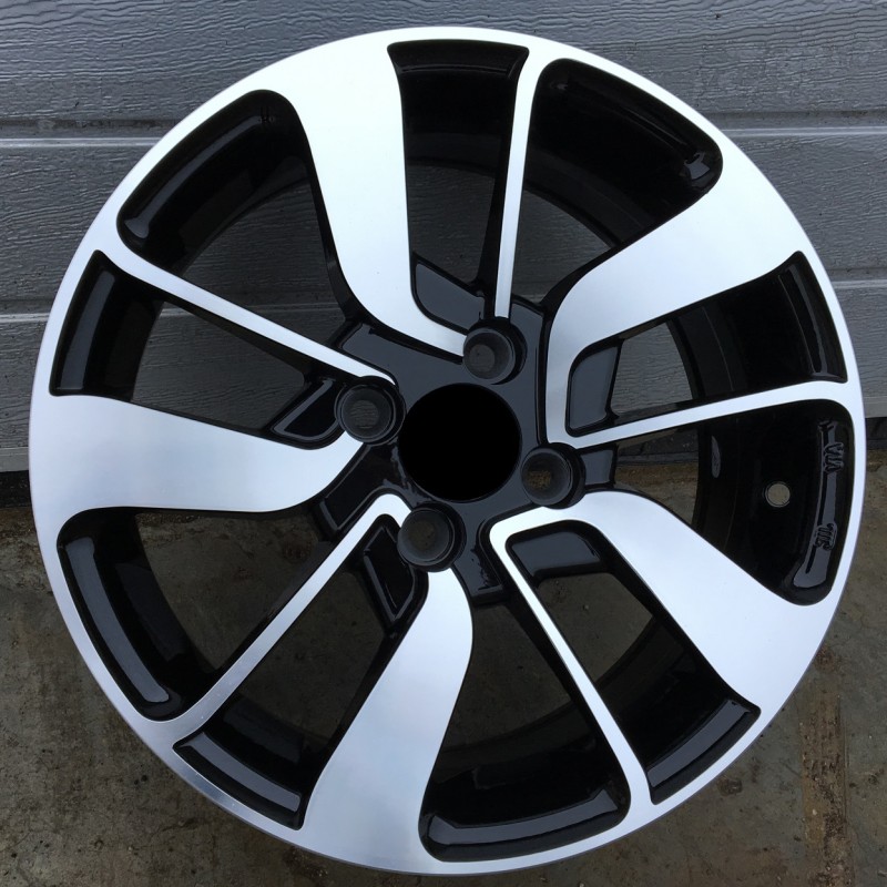 Renault 1036 6.5x15 5x114