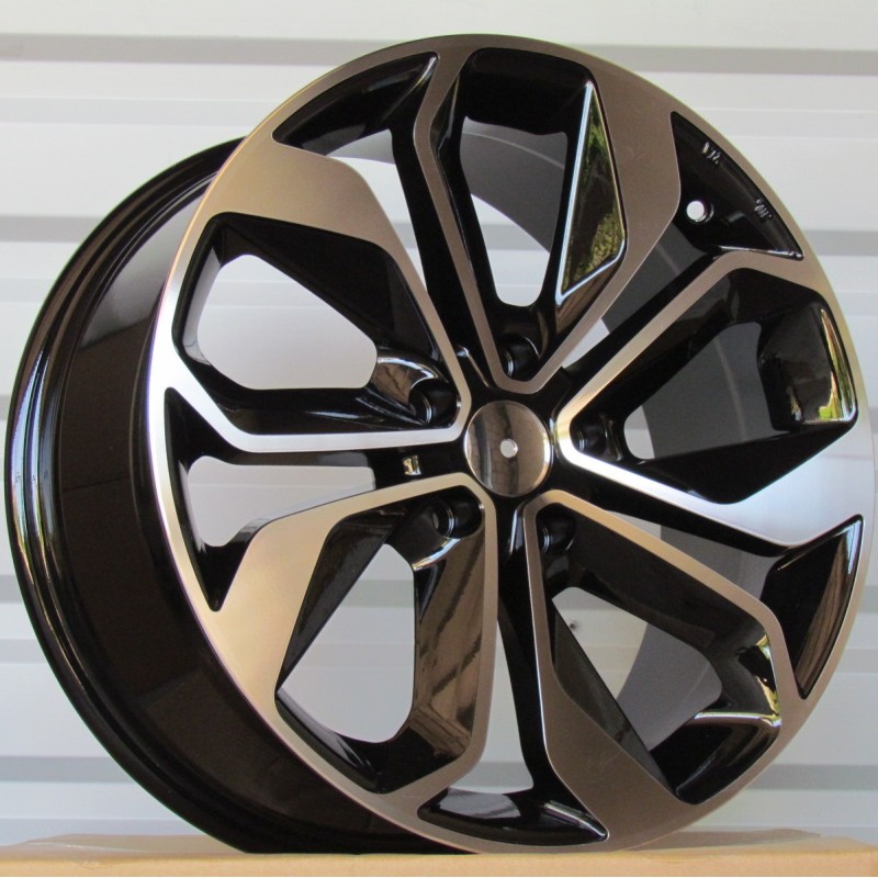 Renault 5231 8x18 5x114