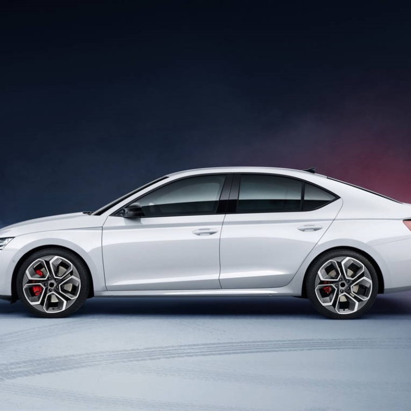 Skoda 5561 8x18 5x112