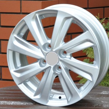 Toyota 736 5.5x15 4x100