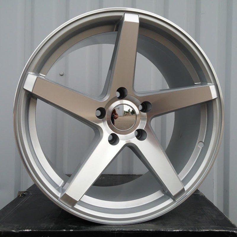 BMW E06 8.5x18 5x120