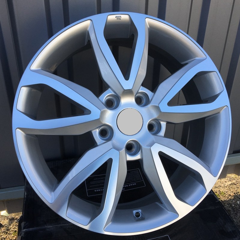 Mitsubishi 71 6.5x17 5x114