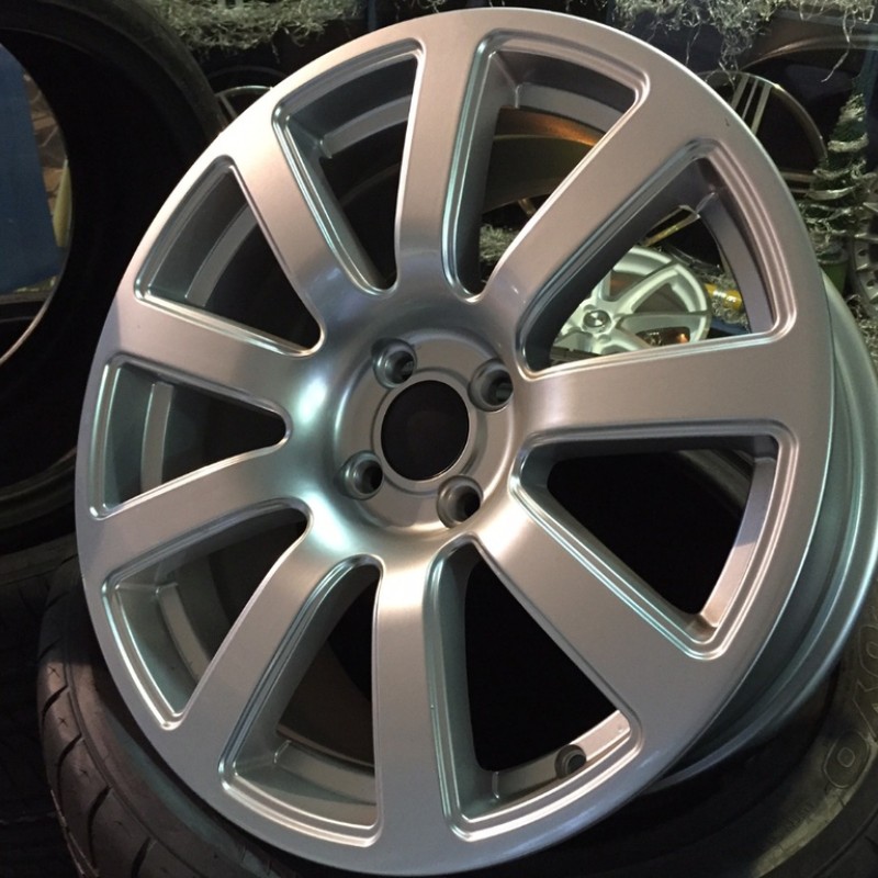 Advanti 17'' 216
